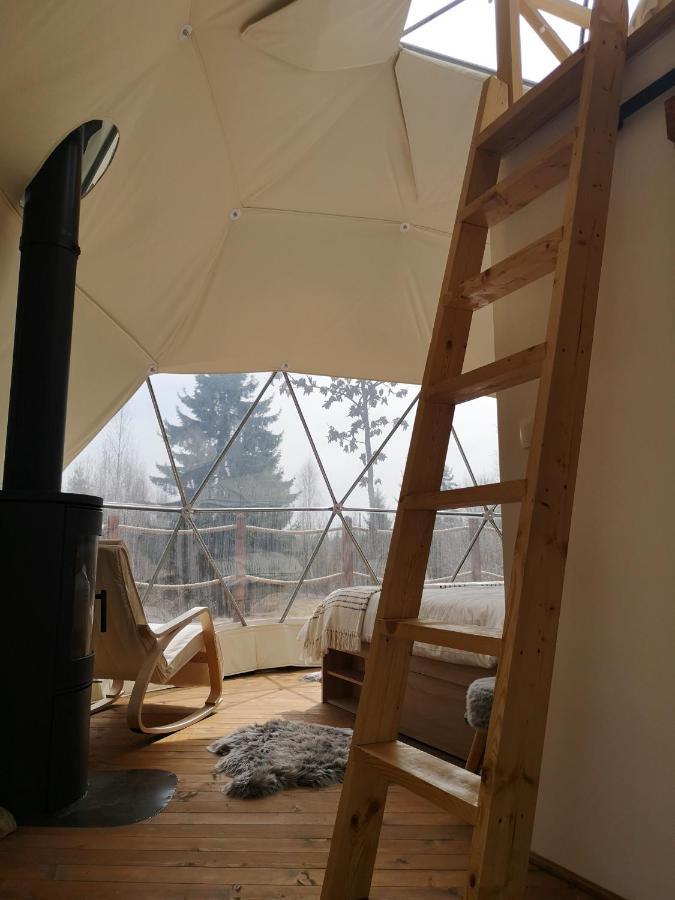 Hotel Medve Dome - Luxury Camping In The Middle Of Nature Vlahita Exterior foto